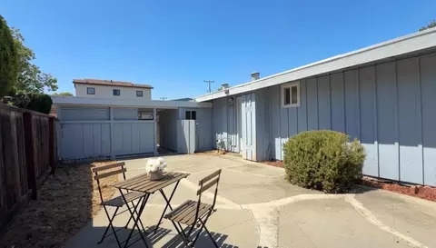Exterior - 10391 Johnson Ave, Cupertino, CA 95014 photo 2 of 14