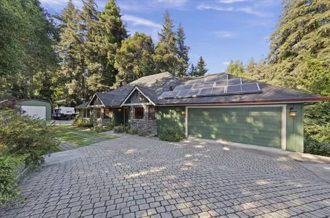 188 El Rancho Dr, Santa Cruz, CA 95060