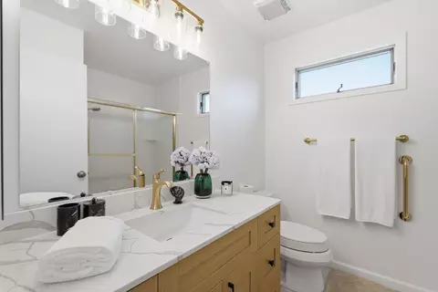 Bath - 1265 Riesling Ter, Sunnyvale, CA 94087 photo 1 of 3