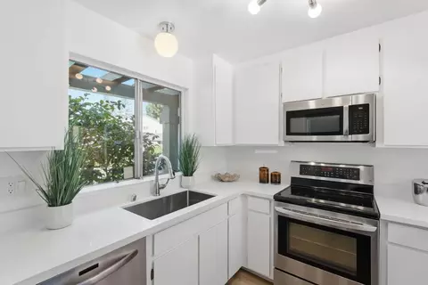 Kitchen - 1265 Riesling Ter, Sunnyvale, CA 94087 photo 2 of 3
