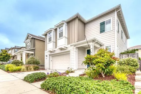 Exterior - 2717 Parkview Way, Marina, CA 93933 photo 2 of 7