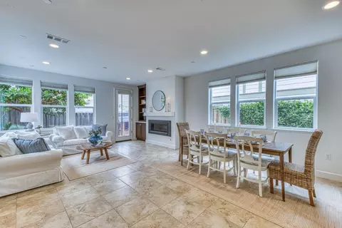 Dining - 2717 Parkview Way, Marina, CA 93933 photo 2 of 2