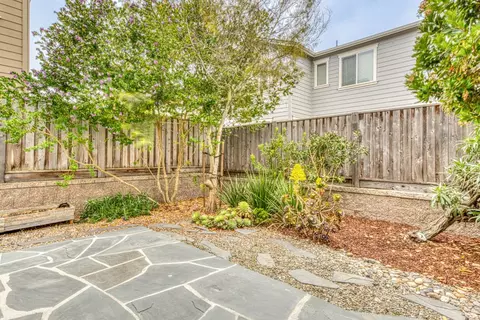 Exterior - 2717 Parkview Way, Marina, CA 93933 photo 5 of 7