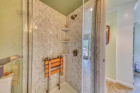 Bath - 100 Carol Way, Aptos, CA 95003 photo 5 of 5