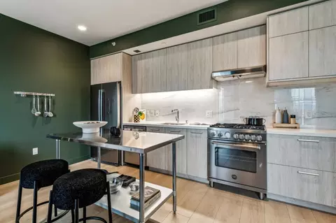 188 W St James St 11010, San Jose, CA 95110