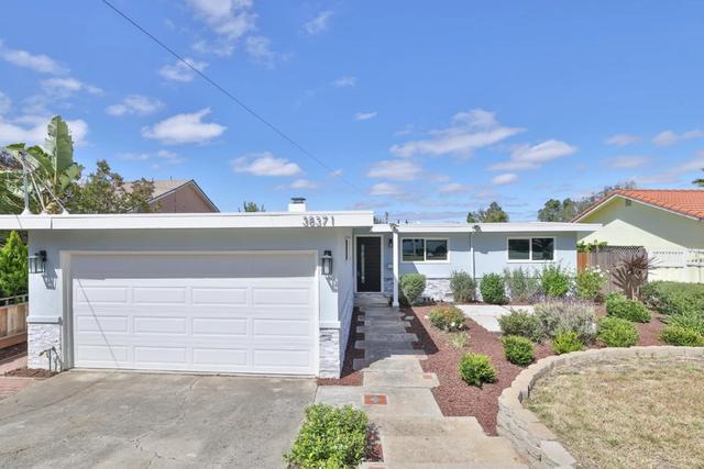 38371 Canyon Heights Dr, Fremont, CA 94536