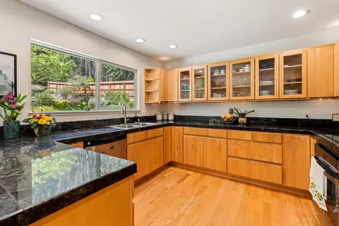 Kitchen - 6970 Lakeview Dr, Salinas, CA 93907 photo 1 of 5