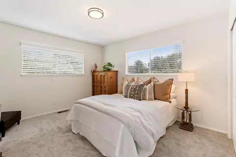 Bedroom - 6970 Lakeview Dr, Salinas, CA 93907 photo 3 of 7
