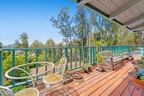 Exterior - 5410 Baffy Ct, Soquel, CA 95073 photo 2 of 3