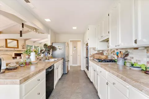 Kitchen - 5410 Baffy Ct, Soquel, CA 95073 photo 1 of 6