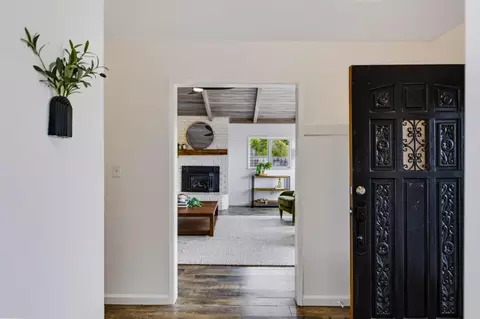 Entry Way - 4065 Cornwell Rd, Soquel, CA 95073 photo 1 of 1
