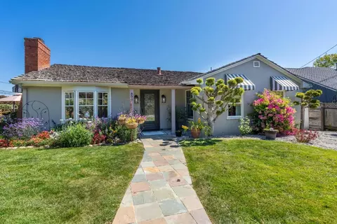890 Bayview Ave, Pacific Grove, CA 93950
