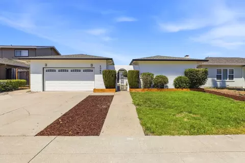 6385 Tamalpais Ave, San Jose, CA 95120