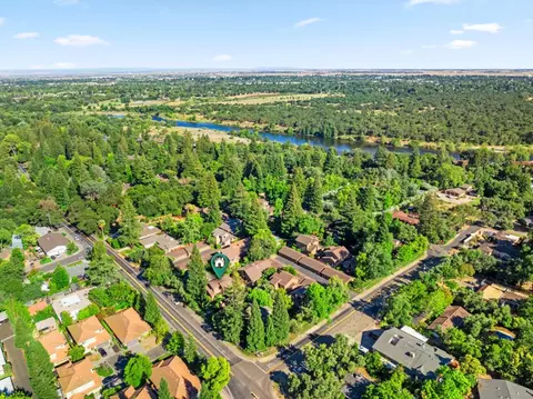 View/Area - 5904 Oak Ave, Carmichael, CA 95608 photo 3 of 3