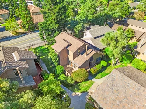 View/Area - 5904 Oak Ave, Carmichael, CA 95608 photo 2 of 3