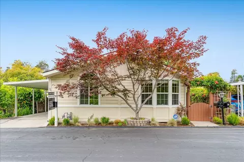 300 Plum St 30, Capitola, CA 95010