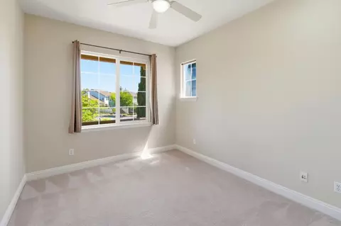 Bedroom - 370 Klein Ave, Vallejo, CA 94592 photo 1 of 8