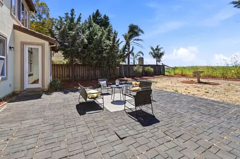 Exterior - 370 Klein Ave, Vallejo, CA 94592 photo 5 of 6