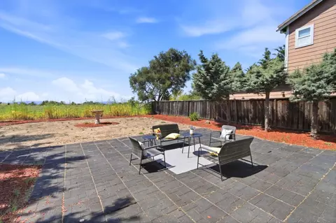 Exterior - 370 Klein Ave, Vallejo, CA 94592 photo 6 of 6