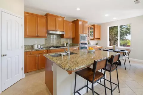 Kitchen - 370 Klein Ave, Vallejo, CA 94592 photo 1 of 5