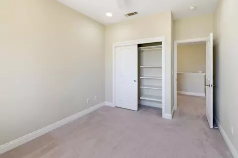 Bedroom - 370 Klein Ave, Vallejo, CA 94592 photo 2 of 8