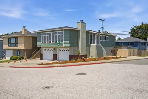 201 Springdale Dr, Pacifica, CA 94044