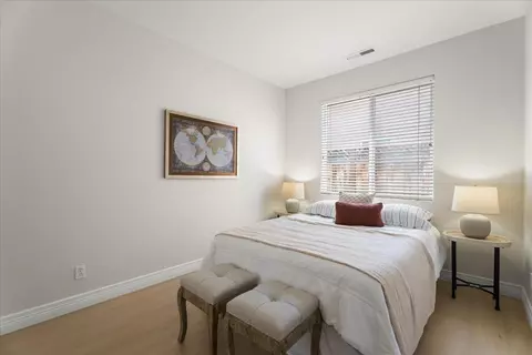 Bedroom - 1050 Violet Way, Gilroy, CA 95020 photo 2 of 6