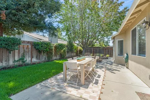 Exterior - 1050 Violet Way, Gilroy, CA 95020 photo 5 of 12