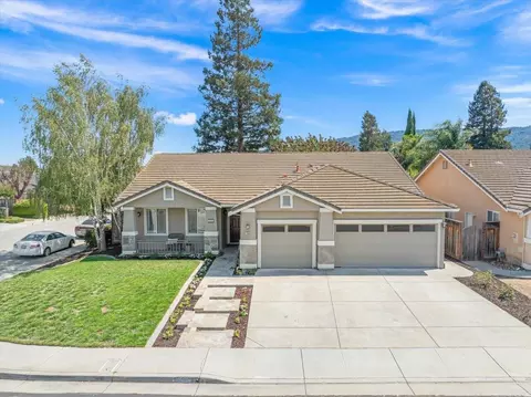 Exterior - 1050 Violet Way, Gilroy, CA 95020 photo 3 of 12