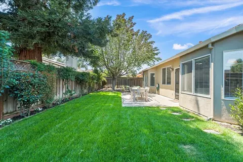 Exterior - 1050 Violet Way, Gilroy, CA 95020 photo 9 of 12