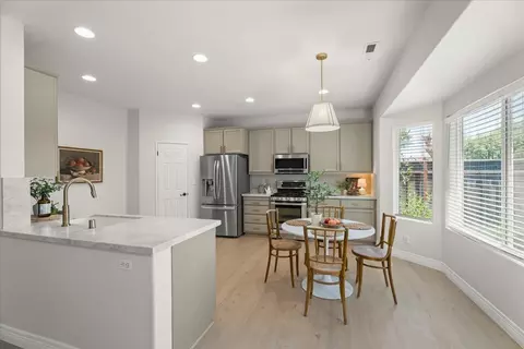 Kitchen - 1050 Violet Way, Gilroy, CA 95020 photo 1 of 5