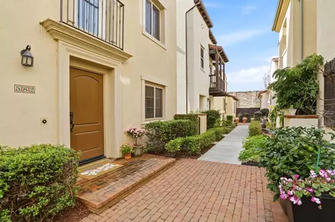 582 Ginkgo Ter, Fremont, CA 94539