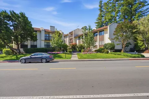 226 W Edith Ave 33, Los Altos, CA 94022