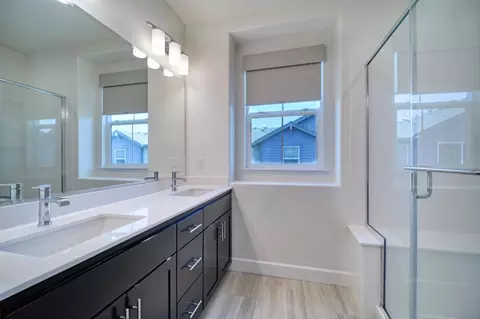 Bath - 1746 Pedrozzi Cmn, Livermore, CA 94551 photo 2 of 6