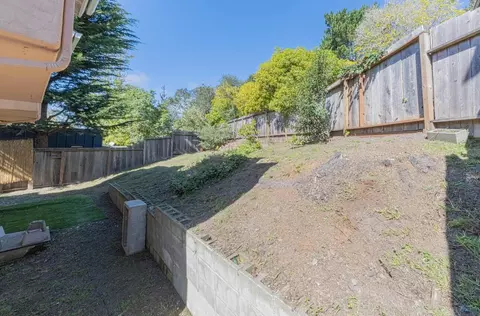 Exterior - 3239 Serra Ave, Carmel, CA 93923 photo 3 of 6