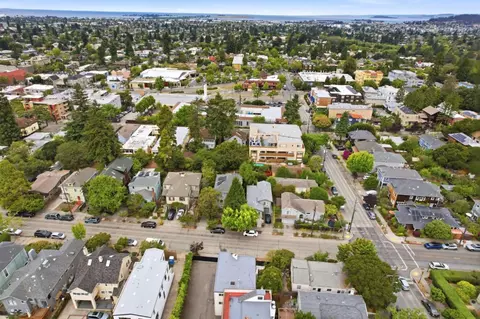 View/Area - 1409 Oxford St 5, Berkeley, CA 94709 photo 2 of 4