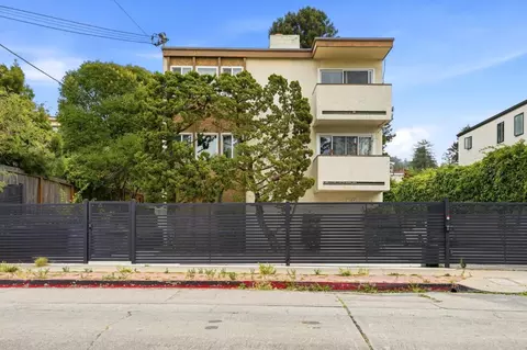 Exterior - 1409 Oxford St 5, Berkeley, CA 94709 photo 3 of 5