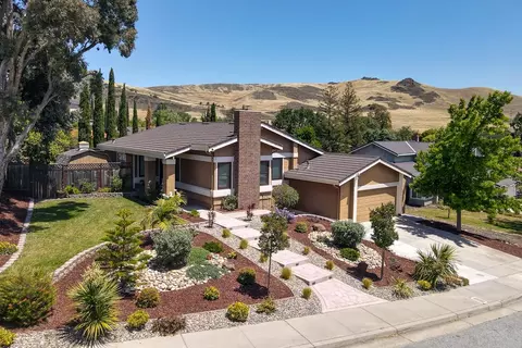 473 Archglen Way, San Jose, CA 95111