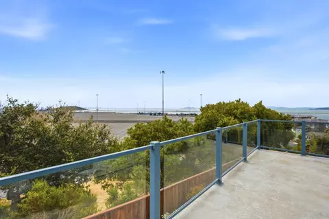 View/Area - 522 Seacliff Pl, Richmond, CA 94801 photo 1 of 2