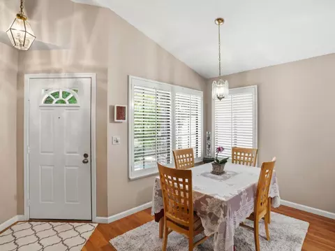 Entry Way - 231 Breezewalk Dr, Vallejo, CA 94591 photo 2 of 2
