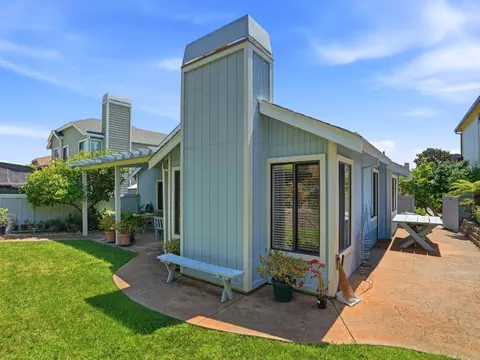 Exterior - 231 Breezewalk Dr, Vallejo, CA 94591 photo 10 of 11