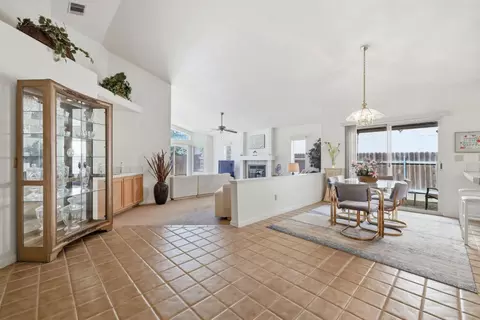 4923 Shady Leaf Way, Sacramento, CA 95838