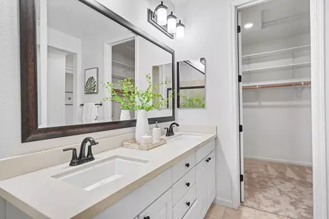 Bath - 1357 Merry Loop, Milpitas, CA 95035 photo 2 of 8