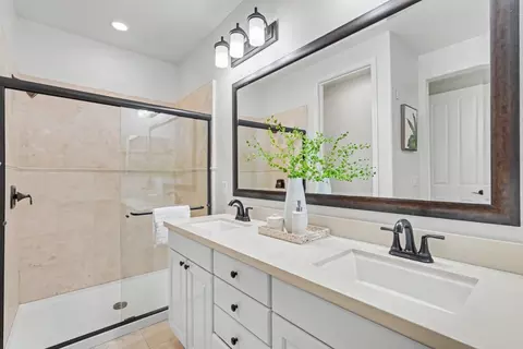 Bath - 1357 Merry Loop, Milpitas, CA 95035 photo 1 of 8