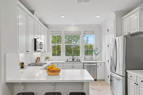 Kitchen - 1357 Merry Loop, Milpitas, CA 95035 photo 2 of 8