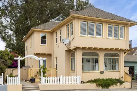 114 Carmel Ave, Pacific Grove, CA 93950