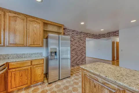 Kitchen - 476 Larson Ct, Marina, CA 93933 photo 4 of 4