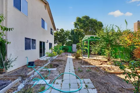 Exterior - 1185 Raven Ct, Salinas, CA 93905 photo 10 of 10