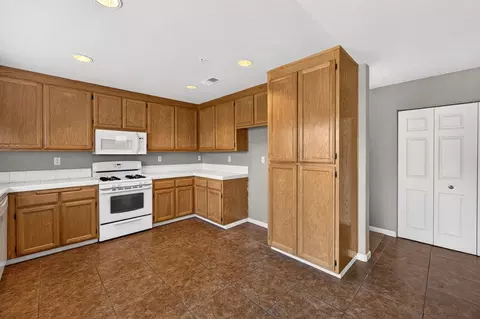 Kitchen - 1185 Raven Ct, Salinas, CA 93905 photo 5 of 5