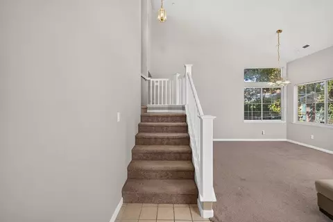 Entry Way - 1185 Raven Ct, Salinas, CA 93905 photo 1 of 3